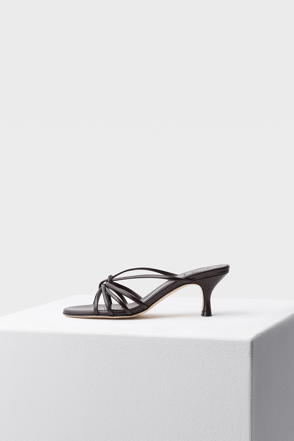 VANIA KNOTTED HEEL - BLACK