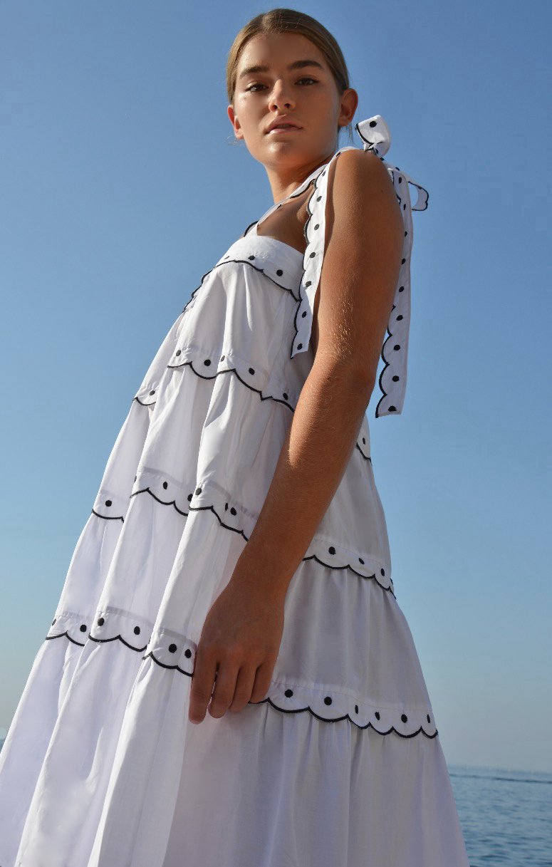 EMILY TEIRED SCALLOP MAXI DRESS