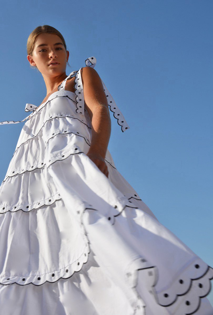 EMILY TEIRED SCALLOP MAXI DRESS