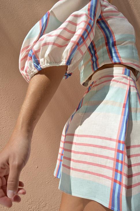 INNI PUFF SLEEVE TOP